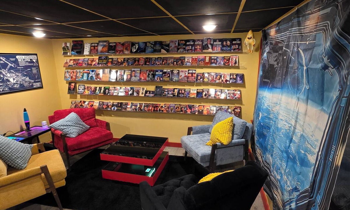 North Lake George House | Star Trek-Themed House in Ticonderoga NY!
