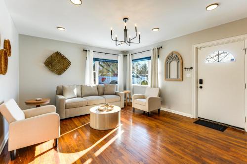 London House | Stay in the Heart of London! Walkable, Modern Home