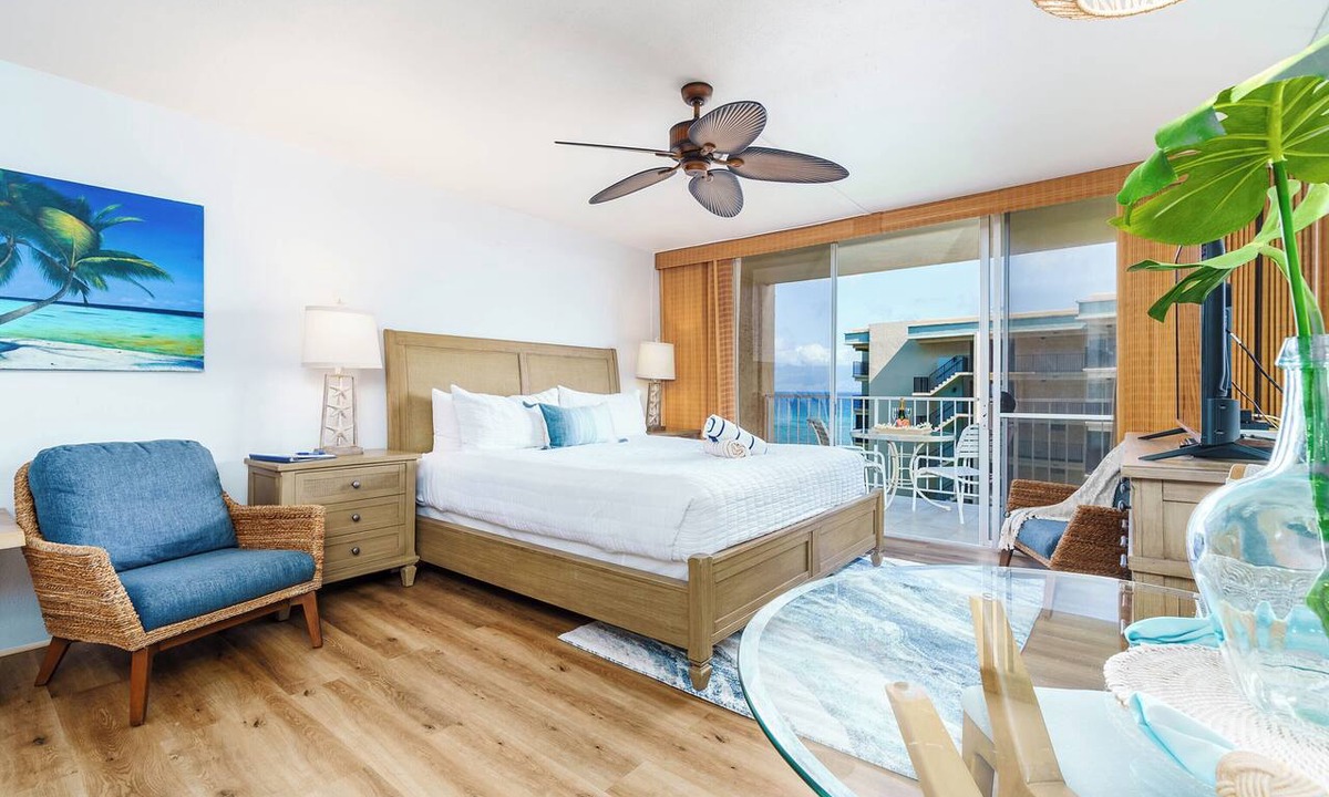 Kahana Condo | Studio 7th Floor OCEAN VIEW Condo - Royal Kahana 702