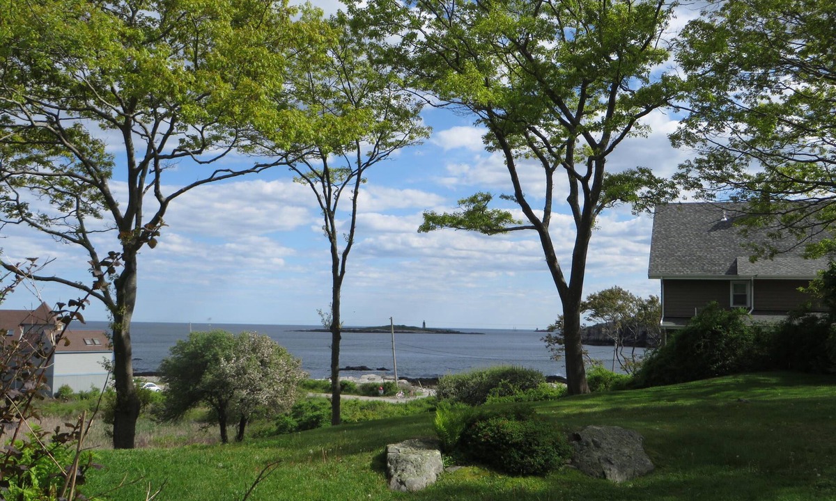 Peaks Island House | Stunning Ocean Views From This Peaks Island Home