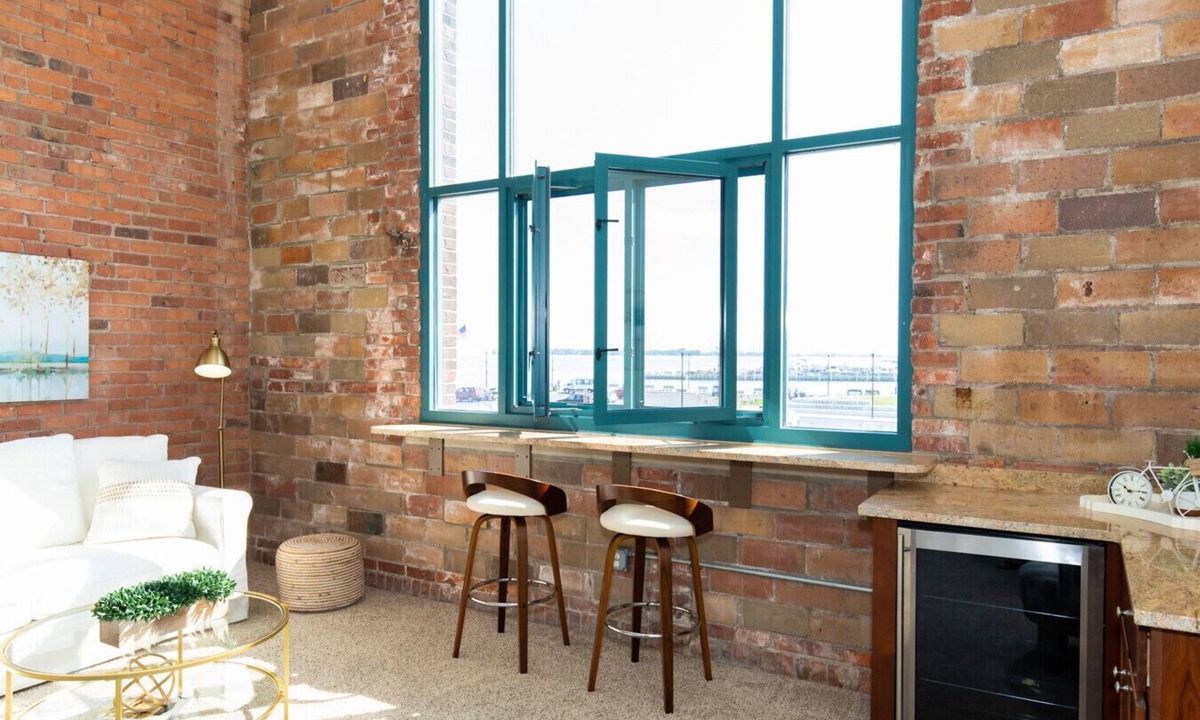 Sandusky Condo | Summer Dates! Bayfront Oasis Getaway for Four!