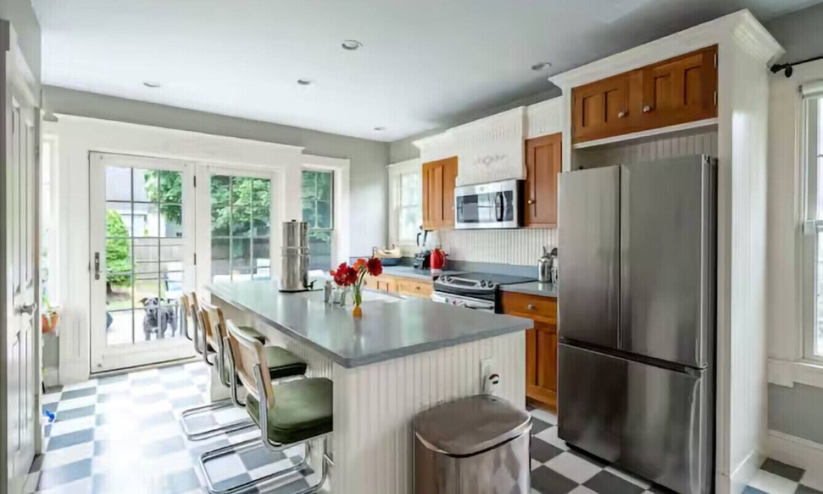 South Portland House | Sunny House, By The Beach, Minutes From Portland