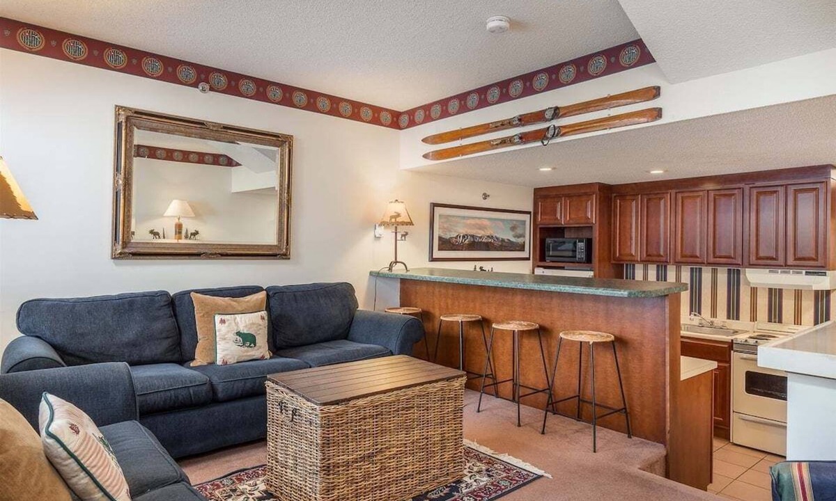Sunday River Area Condo | Sunrise A-118:Ski-In/Ski-Out Sunday River Condo