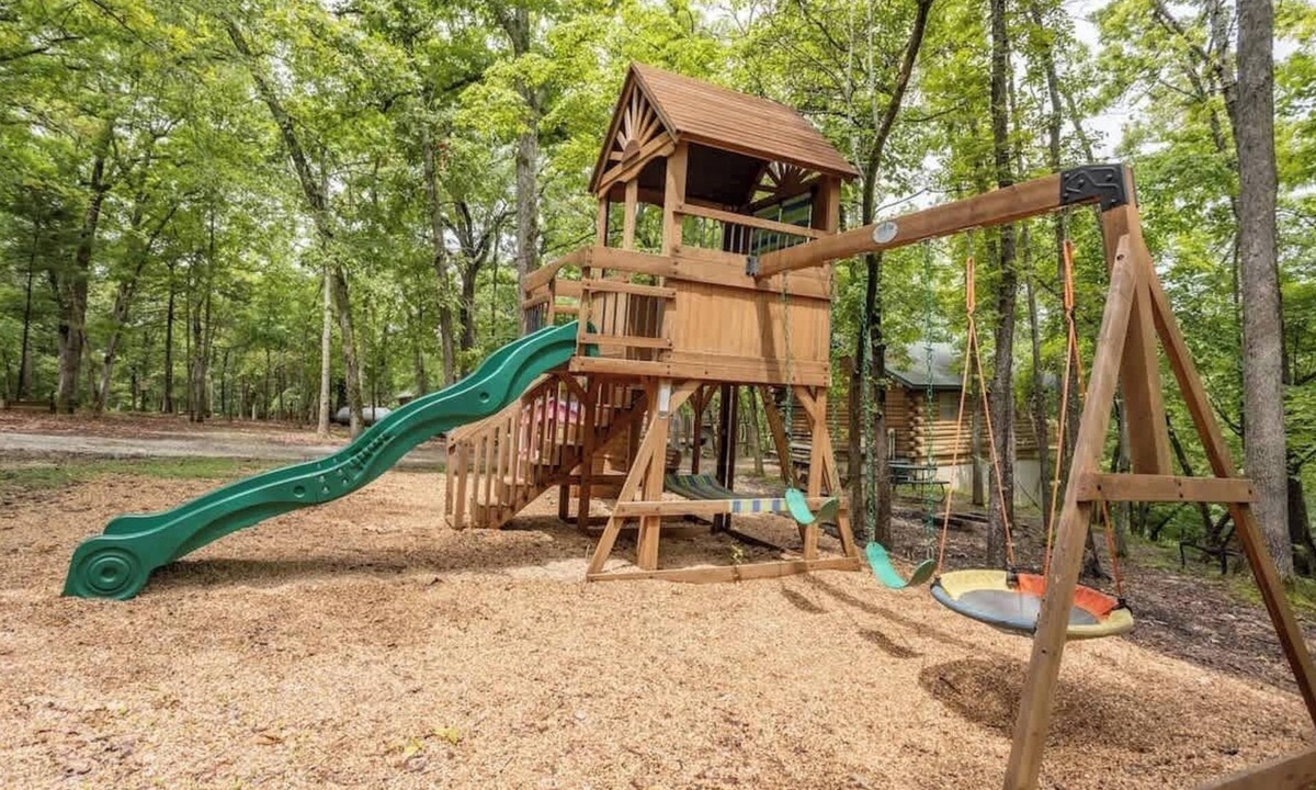Shell Knob Cabin | Table Rock Lake Cabin - The Cedars #1 with Lake Access, Hot Tub, Outdoor Pool