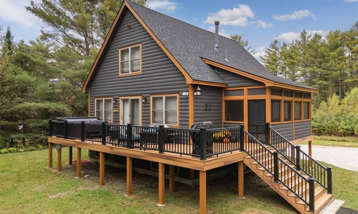Bethel Cabin | The Après Inn w/Hot Tub and Fireplace!