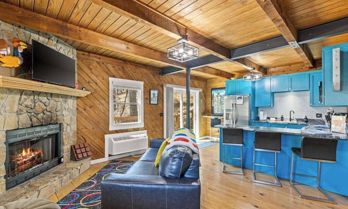 Blairsville Cabin | The Arcade at the Rise Retreat