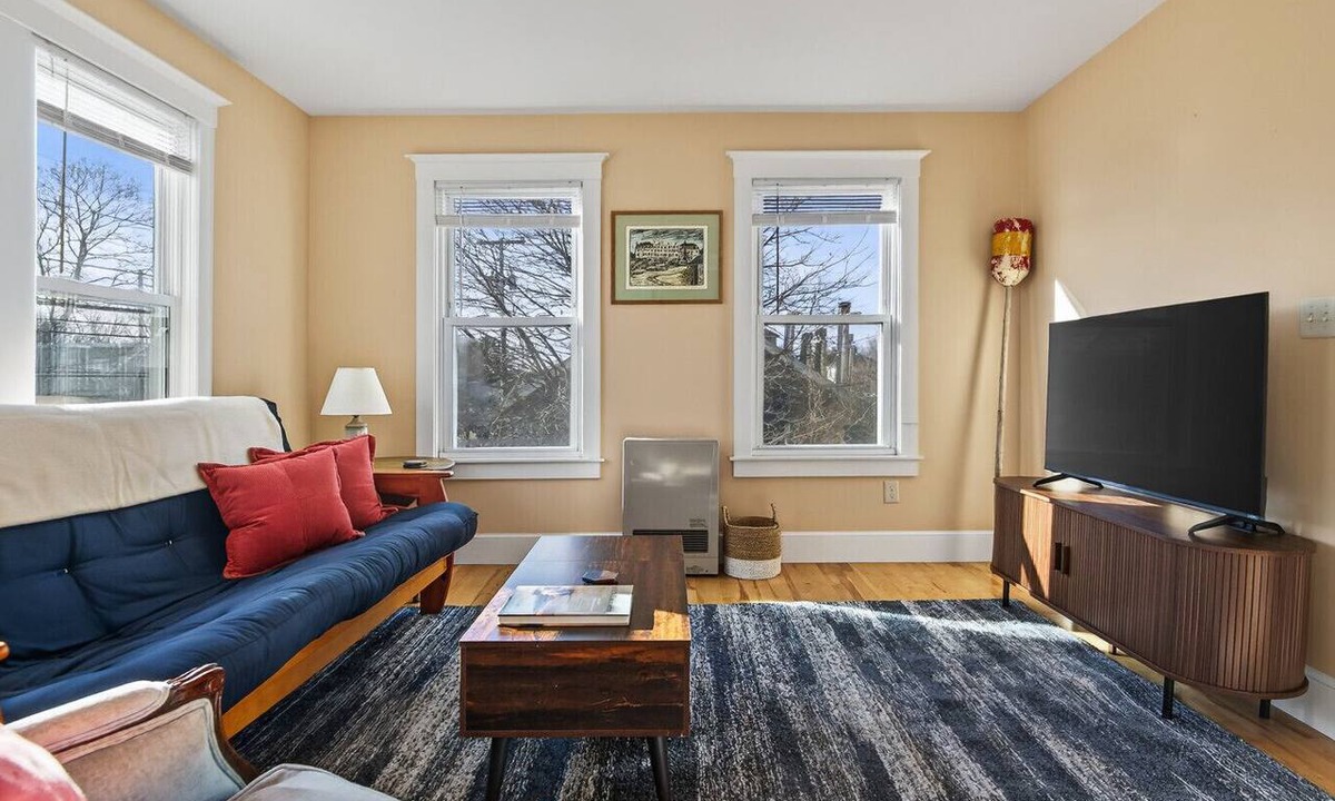 South Portland Apartment | The Coastal Connection