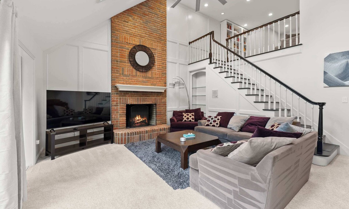 Gahanna House | The Gahanna Grand