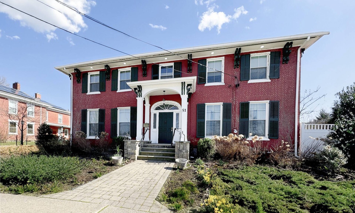 North East House | The Gibson Grand