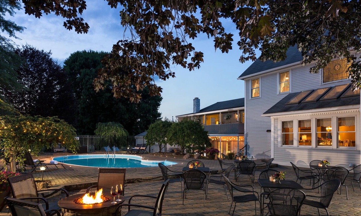 New Castle House | The Jacqueline House of Wilmington