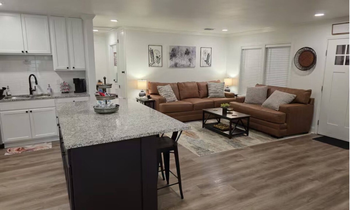 Bossier City House | The Nomads Rest‐Great Location & Feels Like Home