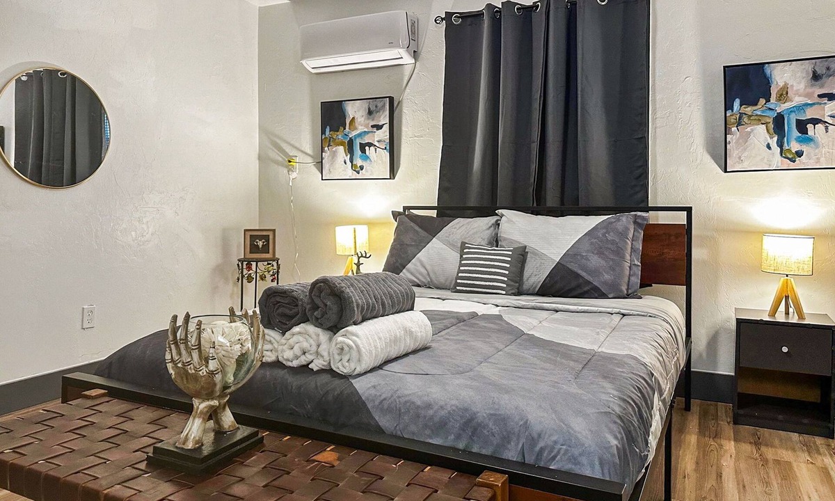 Pryor Apartment | The Pryor Stay 3BR Home