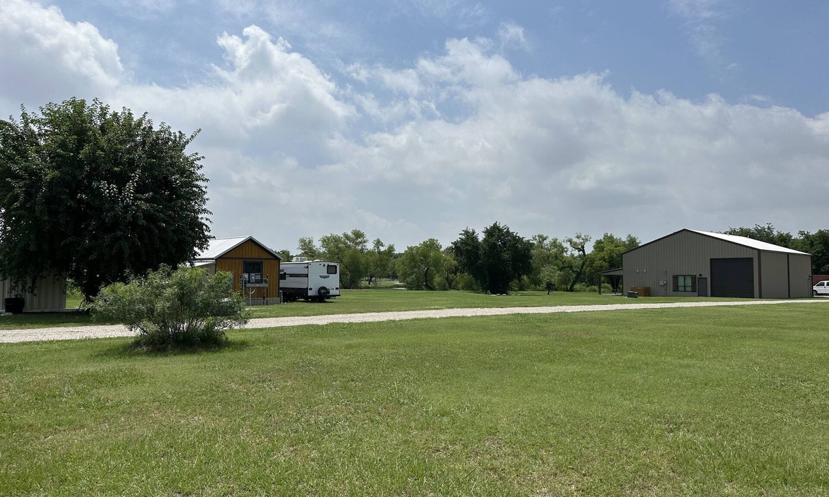 Fort Worth Cabin | Tiny cabin near downtown Fort Worth