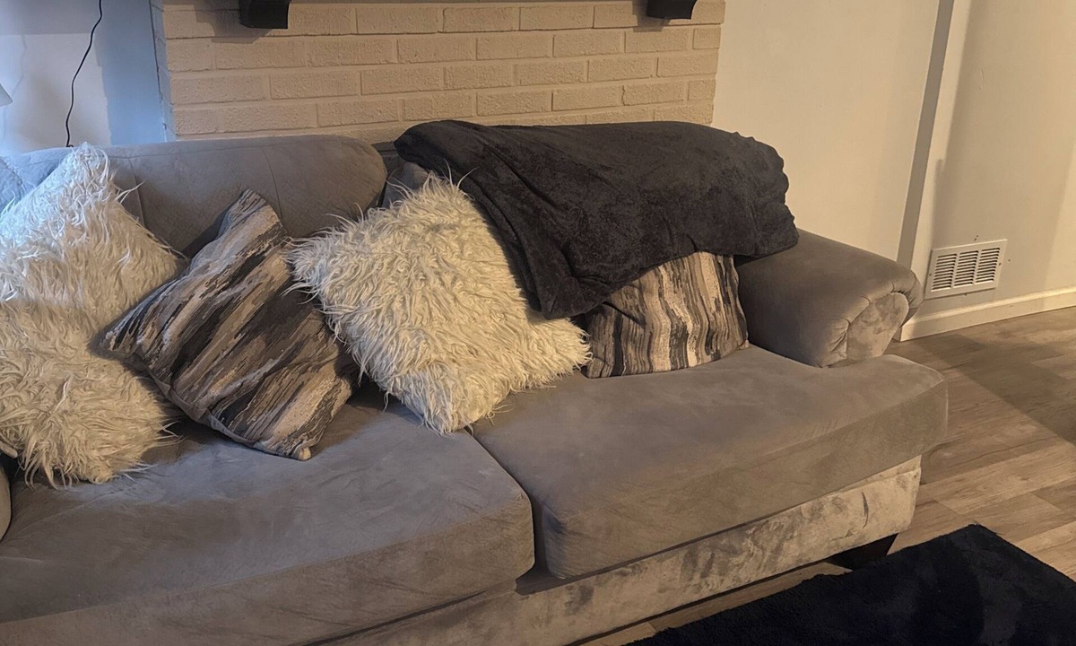 Oakland Apartment | Tranquil 3-bedroom apartment with AC in Pittsburgh Oakland area.