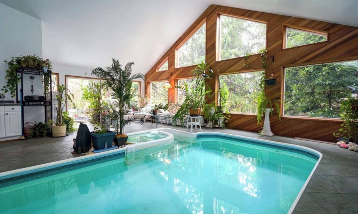 Maple Ridge Villa | Tranquil Living