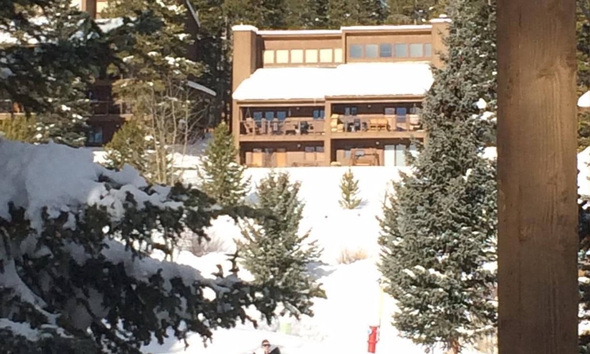 Four O'Clock Condo | Tyra - True Ski In Ski Out, 732 sq ft with Spectacular Views. Stroll to town.