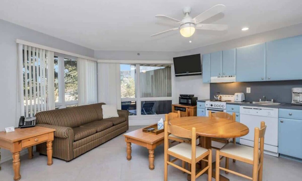 Napeague Apartment | Unit 1011: Studio | 1st Floor-Garden View | Starfish