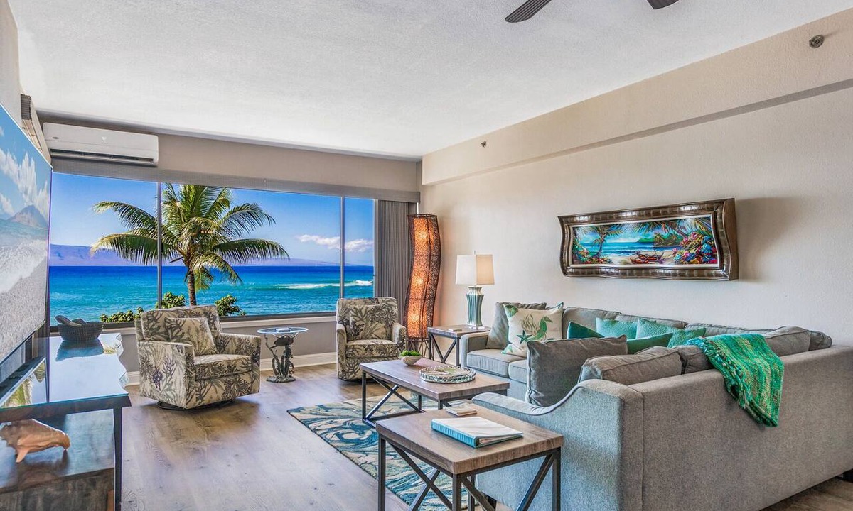 Kahana Condo | UPGRADED-Sands of Kahana #326 OCEANFRONT, 2 Bd Rooms, AC, amazing view, sleeps 6
