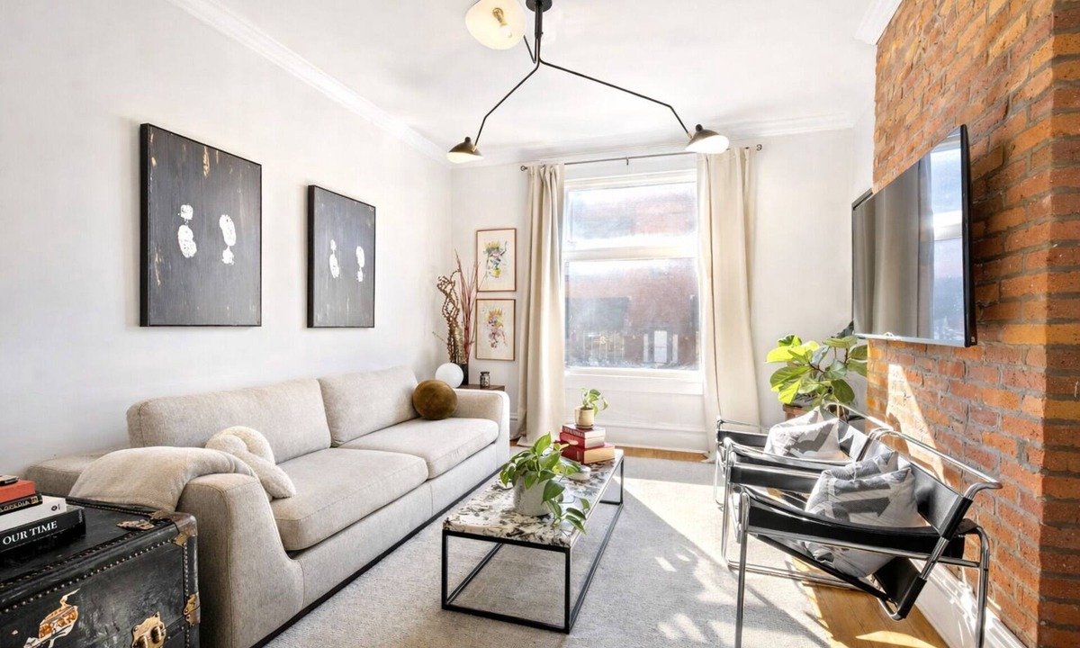 German Village House | Upscale 3-Story German Village Home - Near Cafés