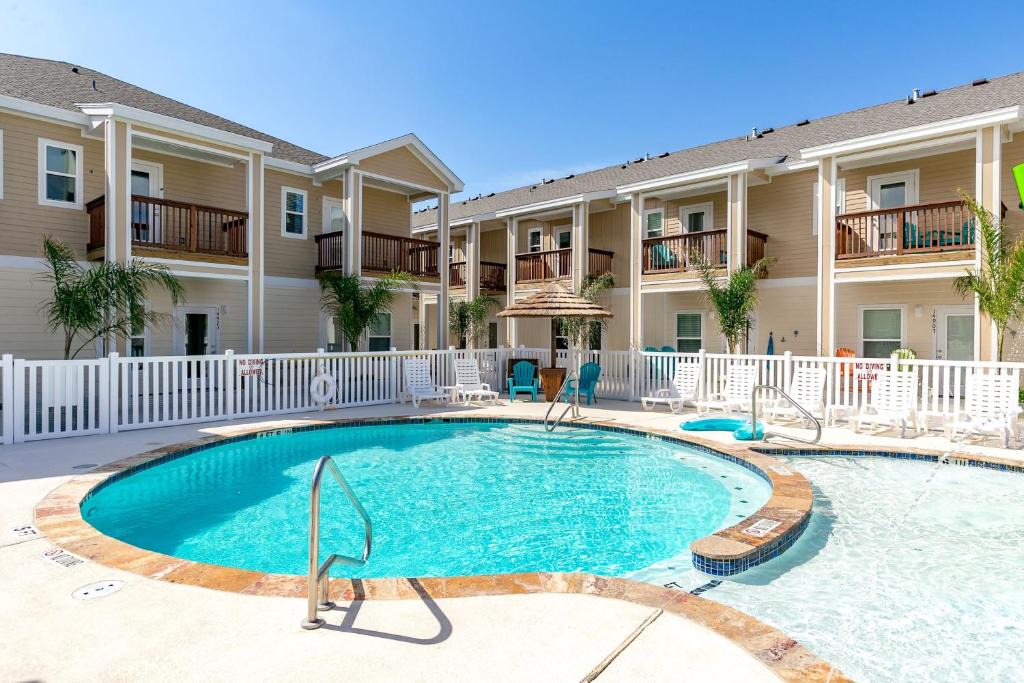 Corpus Christi Villa | Village by the Beach B919K