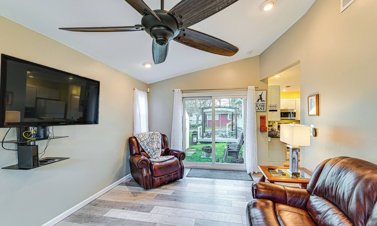 Honeoye Cottage | Walk to Lake: Honeoye Cottage Near Bristol Mtn!