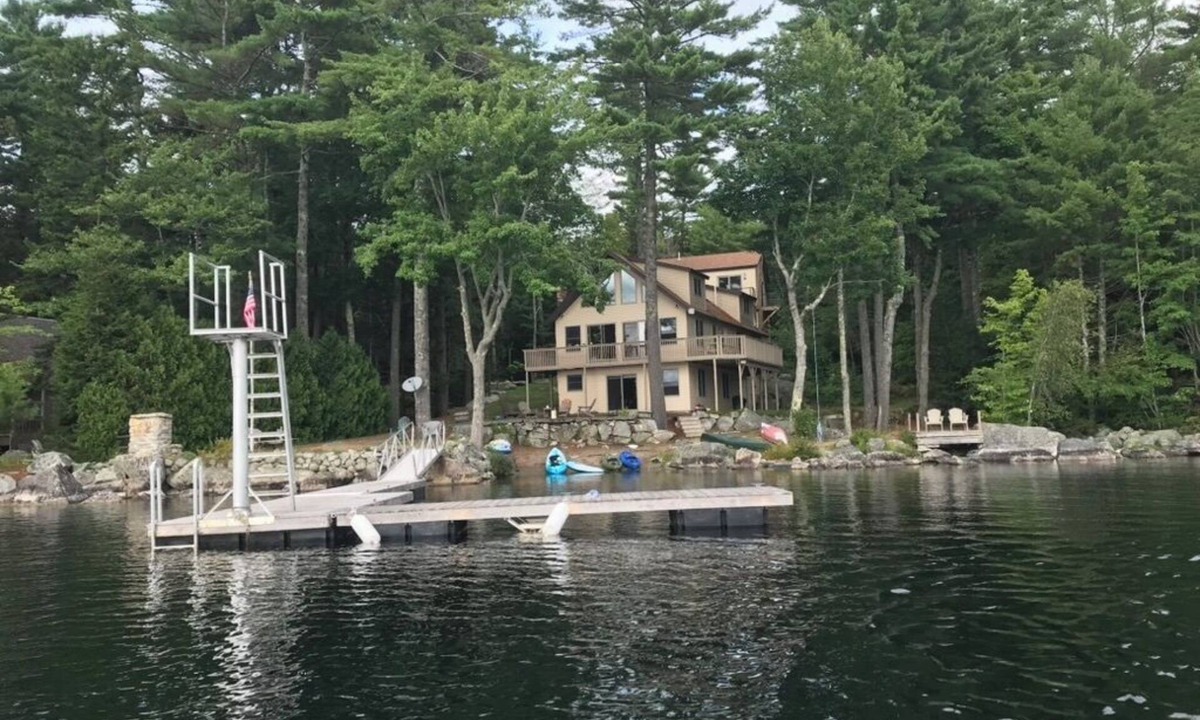 Ellsworth House | Waterfront, Family Retreat up to 12, Acadia National Park, Coastal Maine, Camp