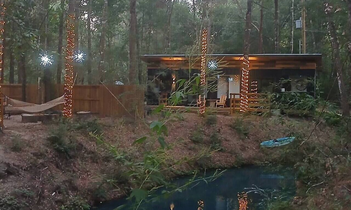 Plantersville Apartment | Waterfront Retreat - Fishing, BBQ & S`more