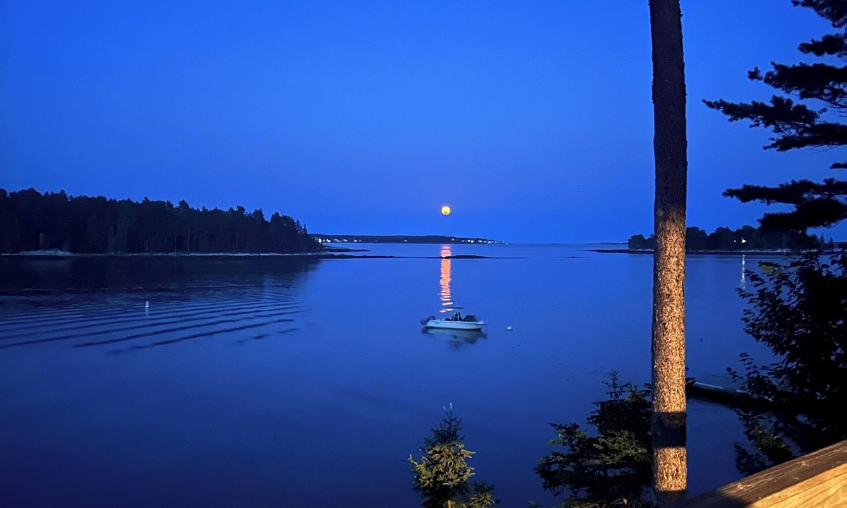Southport Cottage | Waterfront Southport Cottage w/Private Dock Quiet Coastal Retreat.