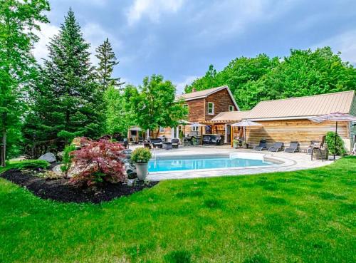 Monson House | Welcome to your all season oasis