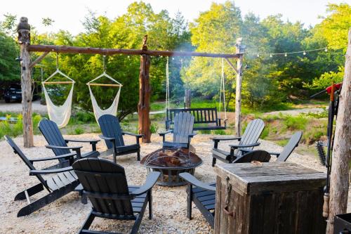 Honey Grove Other | Whispering Woods of Texas