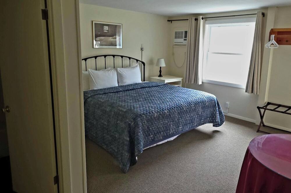 Dryden Apartment | Wilson Lake Inn