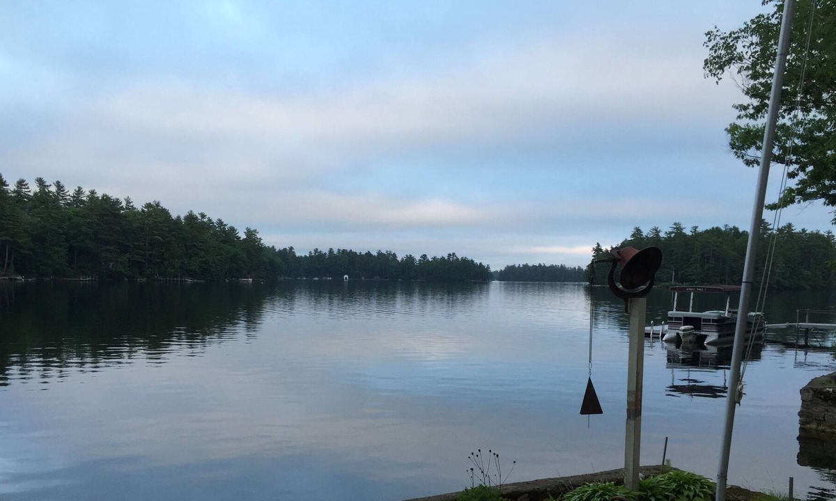 South Casco Cottage | Wonderful Cozy Camp House On Lake Sebago Waterfront