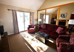 148 m² Condo ∙ 2 bedrooms ∙ 8 guests