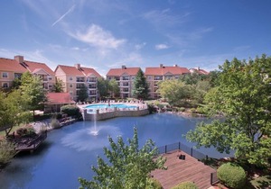 Branson | Lakeside Resort Retreat | Pools, Golf & Attractions