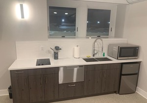 Luxury Studio at Pierce Arrow #9
