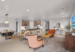 Paseos 1101 | Private Hot Tub, Outdoor Games & Shared Pickleball Courts!