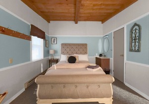 Timberline Lodge - Downtown Ellicottville - Room 202