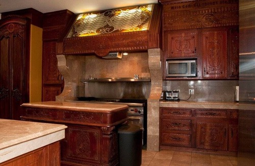 Midway House | Discount early JUNE STONEHILL LODGE, SWIM, HIKE, LUXURY