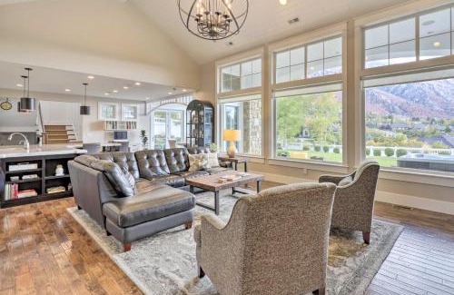 Sandy House | Luxe Sandy Home with Hot Tub 9 Mi to Skiing!