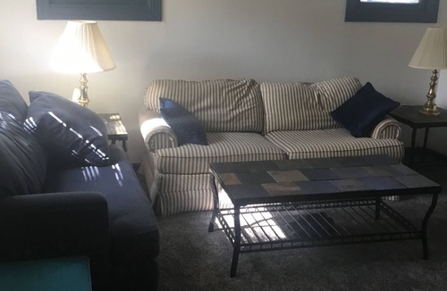 Painesville Cabin | 1 bedroom cabin in Painesville 500 sq feet