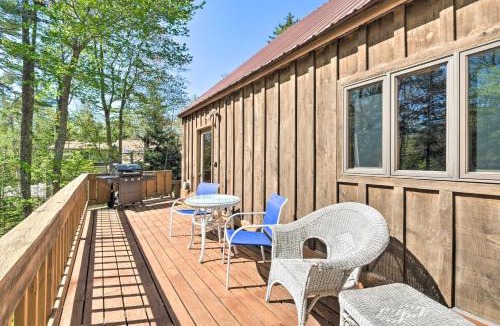Boothbay Harbor House | 1 Mi to Downtown BBH: Coastal Cabin w/Deck & Yard