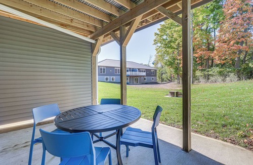 Hillsdale Condo | 1 Mi to Downtown: Family-Friendly Condo