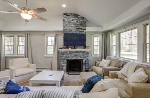 Lake Erie Beach House | 1 Mi to Lake Erie: Family-Friendly Angola Home!