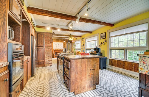 Fryeburg Cottage | 1 Mi to Main St Fryeburg: Historic Family Home