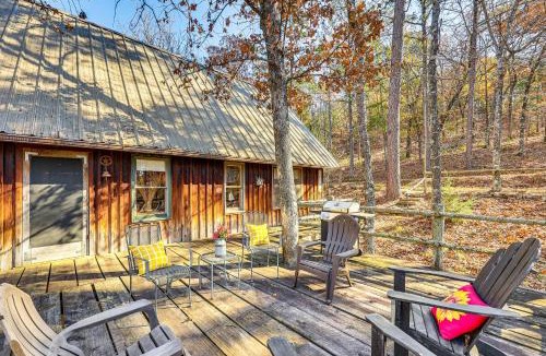 Tuskahoma House | 10 Mi to Sardis Lake: Home w/Grill in Tuskahoma