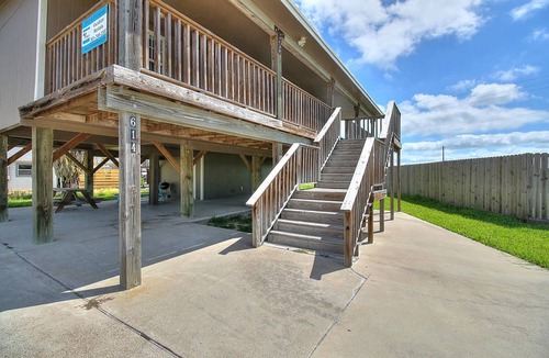 Leeward Sands House | 102 m² House ∙ 3 bedrooms ∙ 10 guests