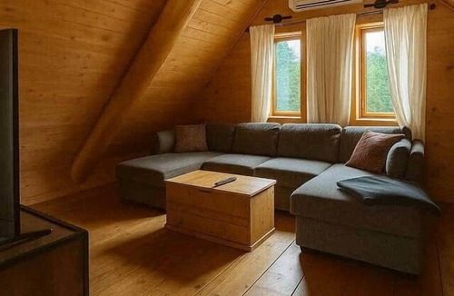 Saint-David-de-Falardeau House | 112 rte du Valinouet