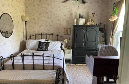 Montour Falls House | 1860 French Country Farmhouse - Sleeps 10!