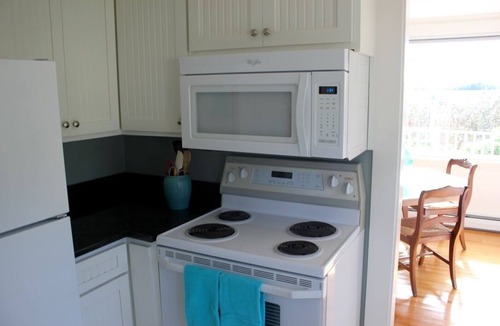 Cape Porpoise House | 2 Bed 2 Bath Luxury Cottage With Ocean/Lighthouse View Monthly Rental Only