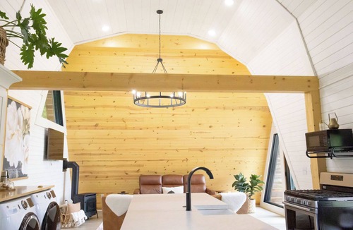 Sugarcreek Cabin | 2-bedroom Aframe cabin in delightful Sugarcreek.